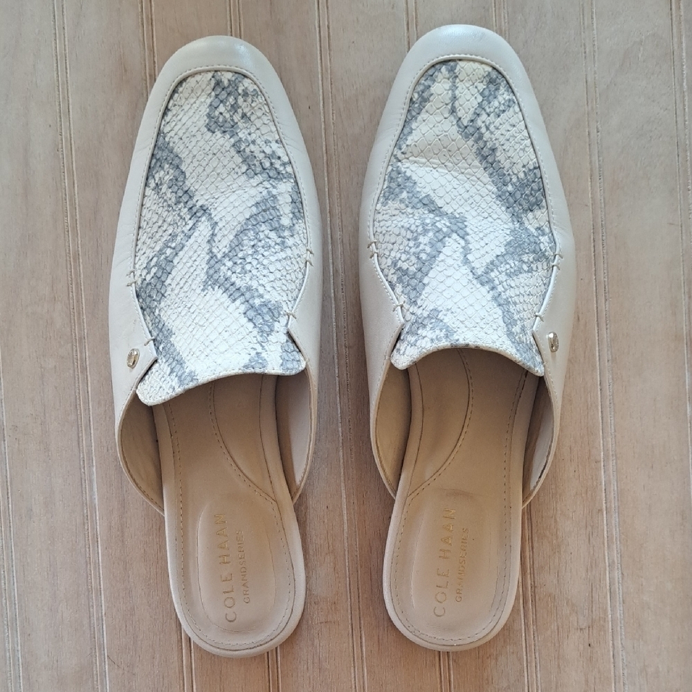 Cole Haan Embossed Leather Snakeskin Print Quality Grand Series Mules Slip-On